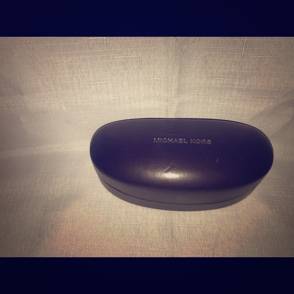 Michael Kors glass case